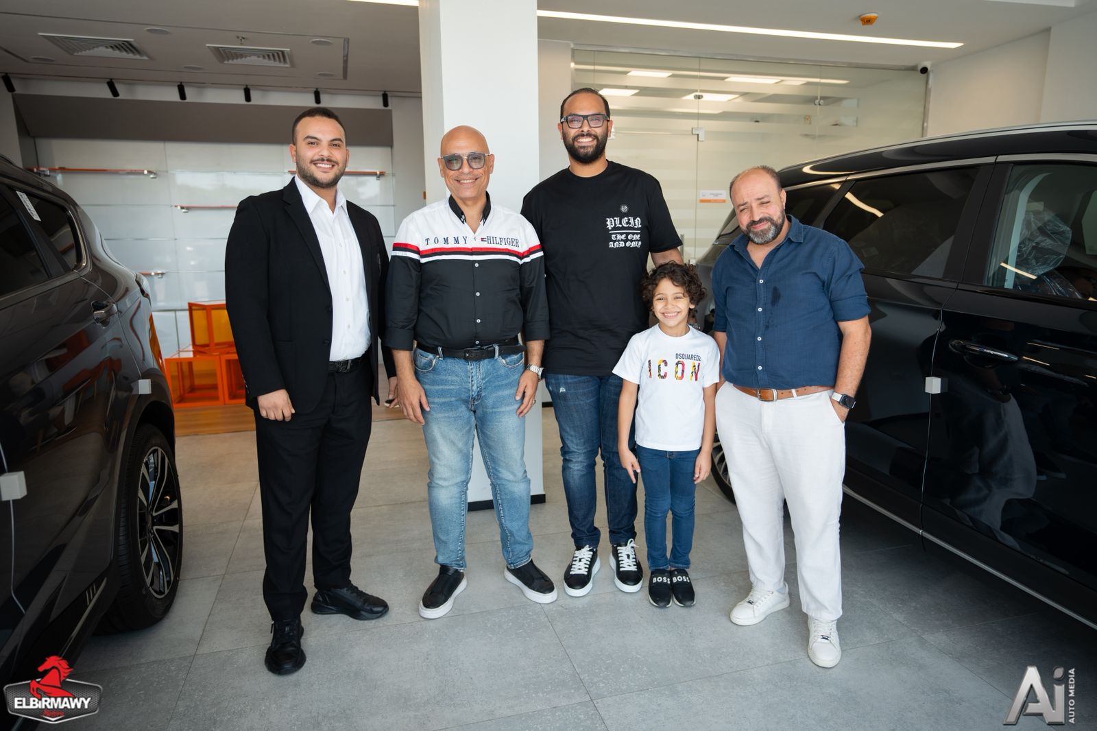 وفد رفيع من «سوايست» يزور صالة عرض «البرماوي موتورز» ببورسعيد احتفاءً بالنجاح في بيع الدفعة الأولى بالسعر الرسمي