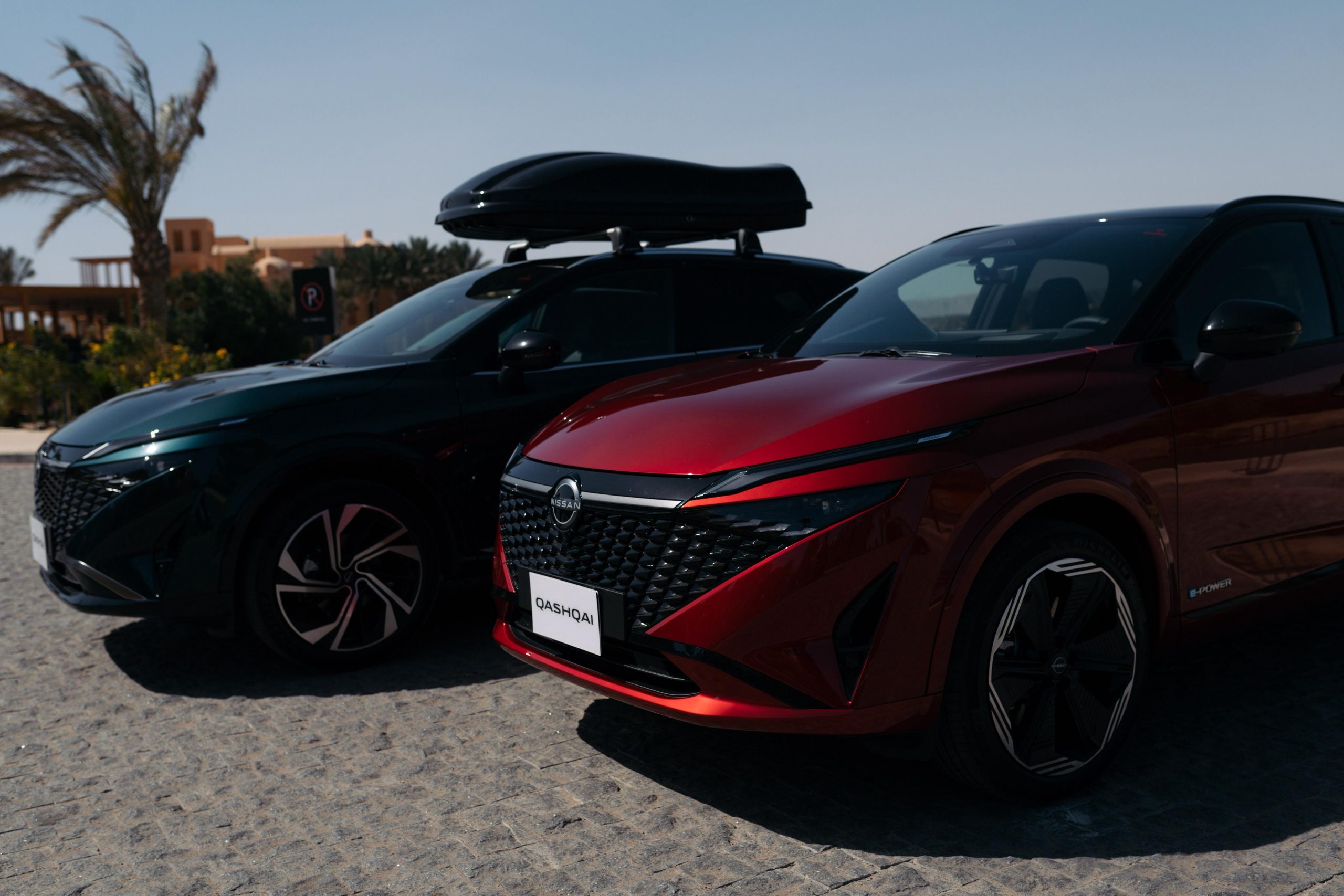 نيسان قاشقاي Qashqai على 