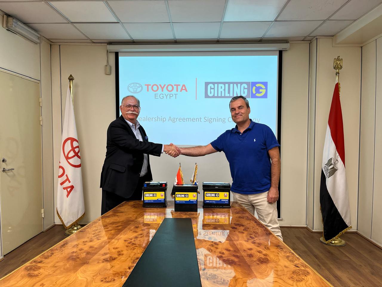 مجموعة شركات تويوتا إيجيبت توقّع شراكة تعاون جديدة مع VT Batteries الإسبانية لتصبح