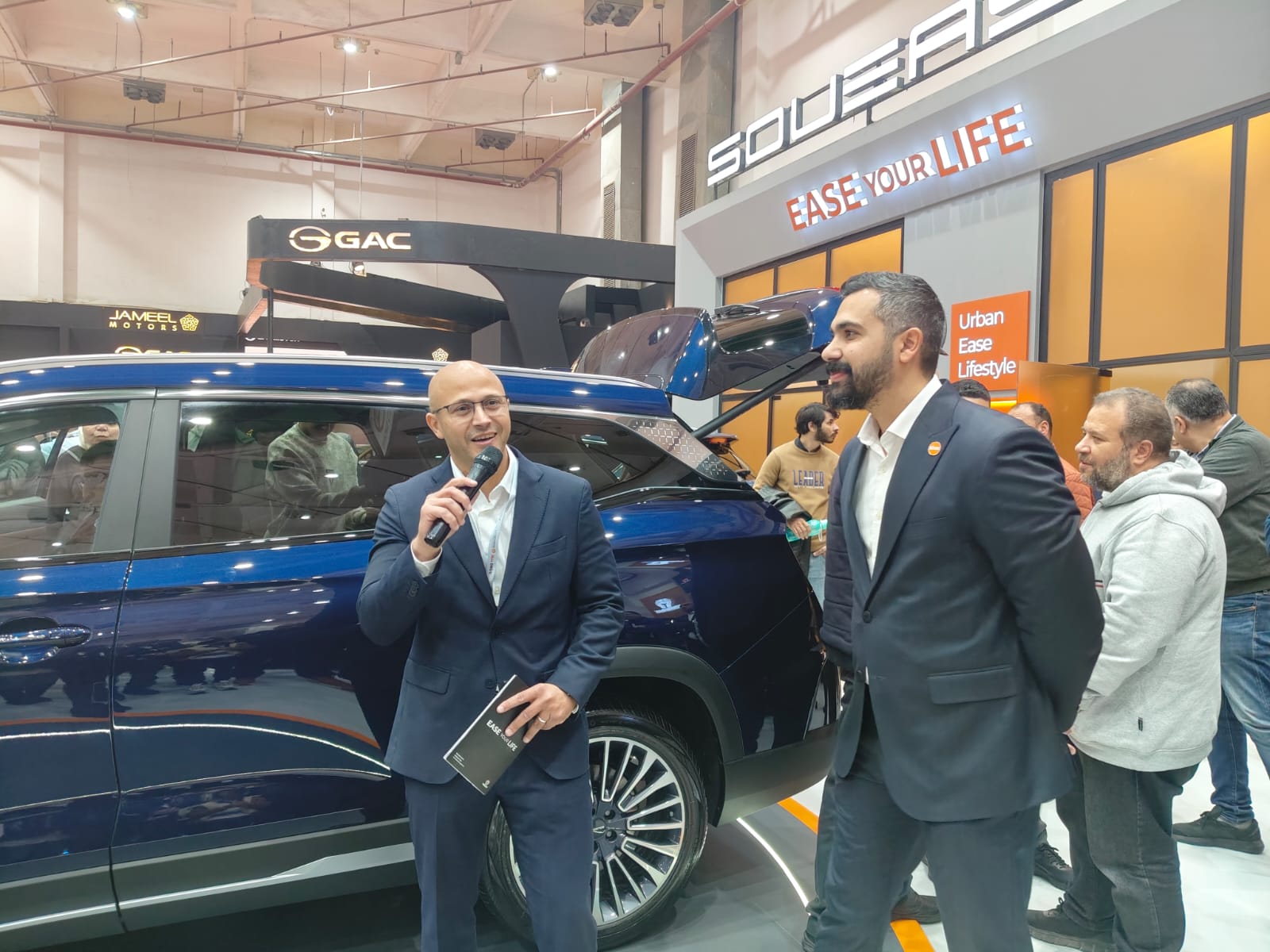 شركة MANEAST تطلق ساعة 