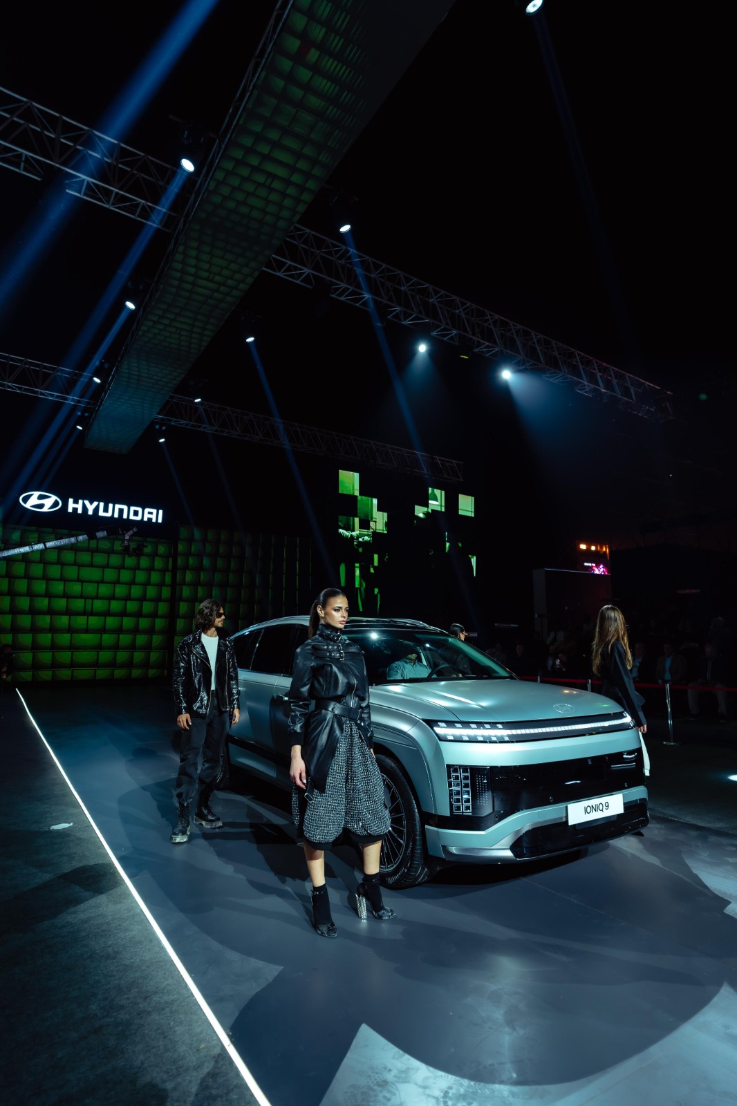 هيونداي تكشف عن IONIQ 9